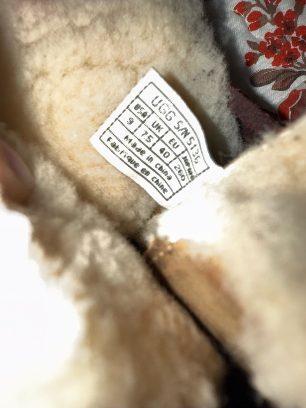 UGG boots - Picture 5 of 6